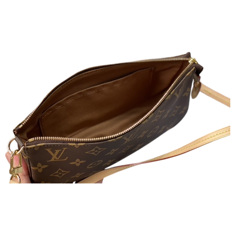 Classic crossbody bag