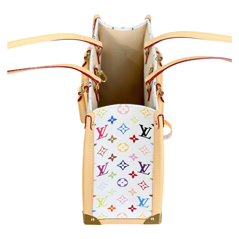 OnTheGo medium-sized handbag