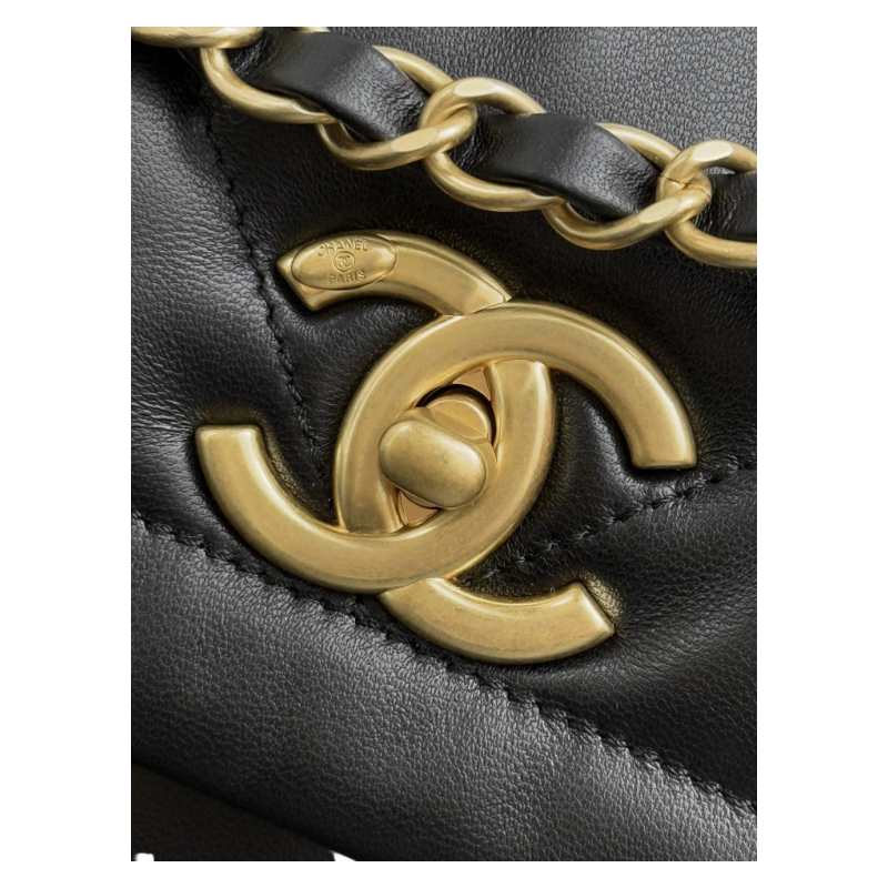 25K Flap Bag